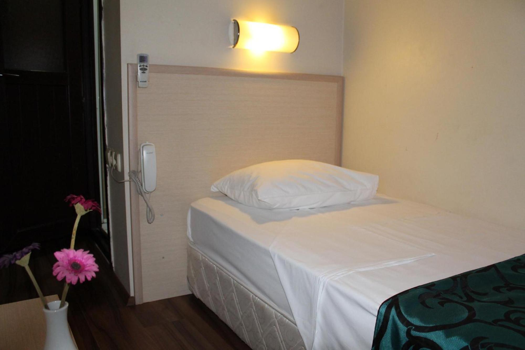 Grand Prince Hotel Taksim Estambul Exterior foto